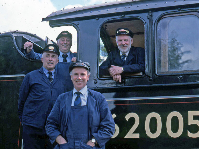 K1 Support Crew of Martin Lloyd, Ian Pearson, Terry Newman and John Hunt